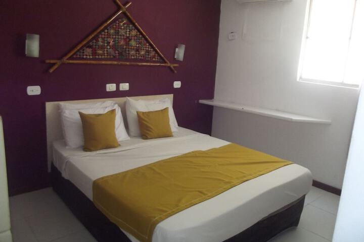 Room 12 of 33