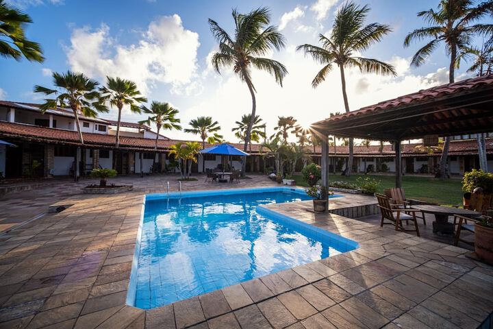 Pools & Facilities