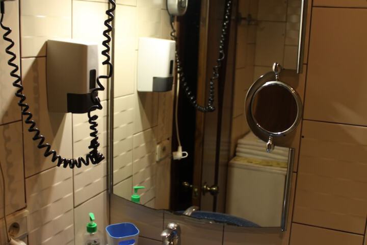 Clean Restrooms