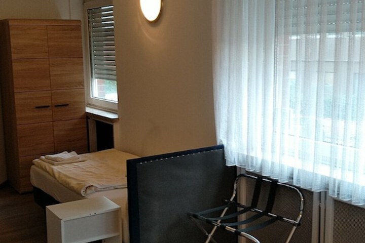 Room 34 of 56