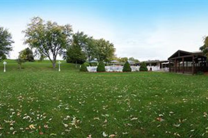 Property Grounds 25 of 29