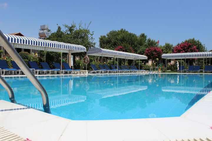 Pool 9 of 66