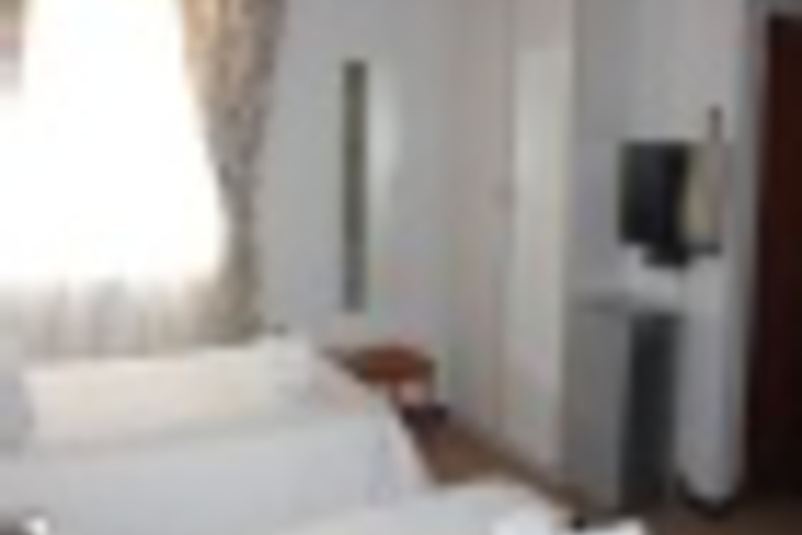 Room 135 of 288