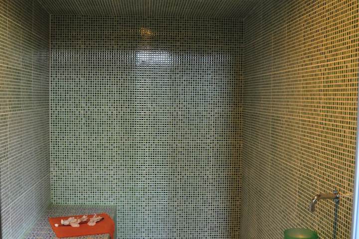 Room 34 of 56