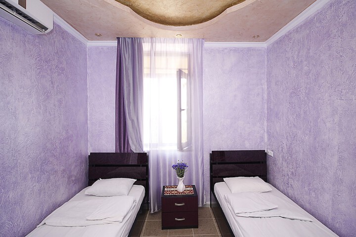Room 19 of 45