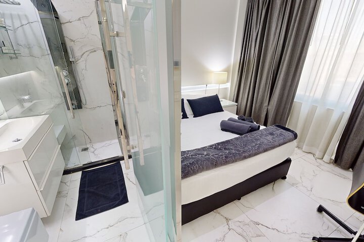 RB 466 Hotel