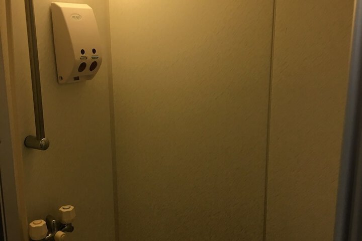 Room 16 of 43