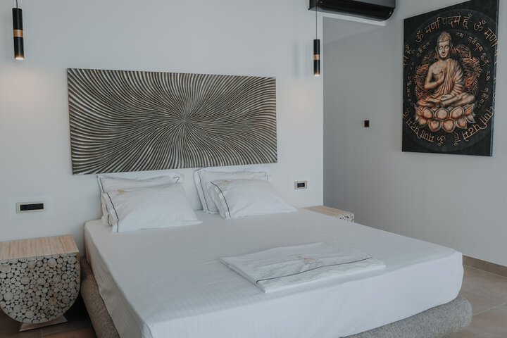Room 15 of 88