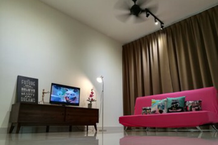 Room 22 of 37