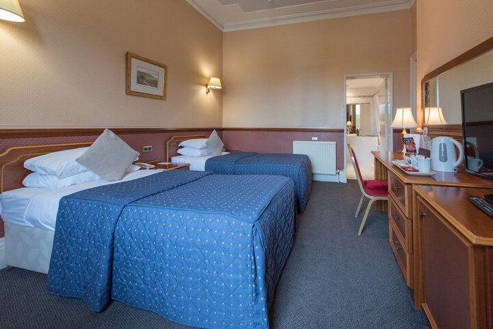 Room 15 of 113