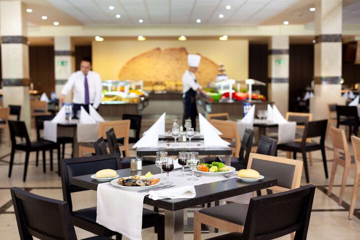 Dining 60 of 80
