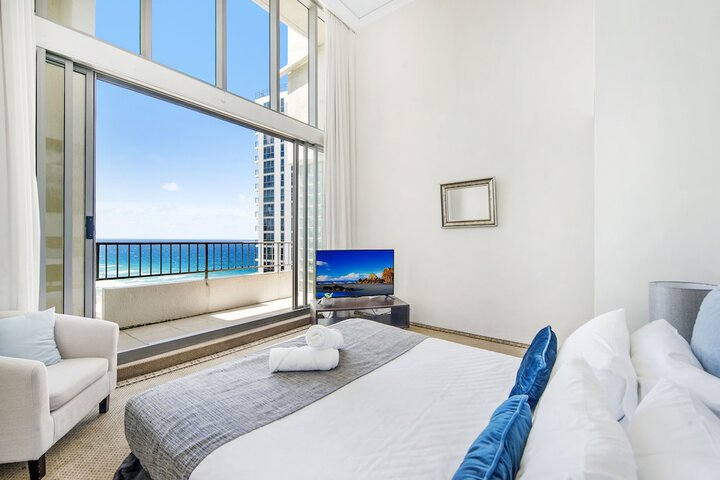 Room 2 of 27
