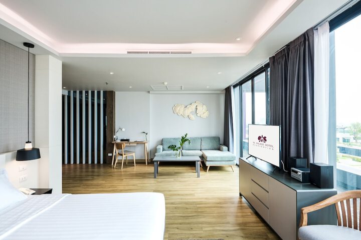 Room 21 of 157