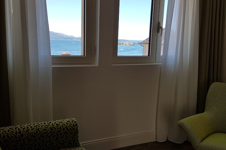 Room 35 of 80