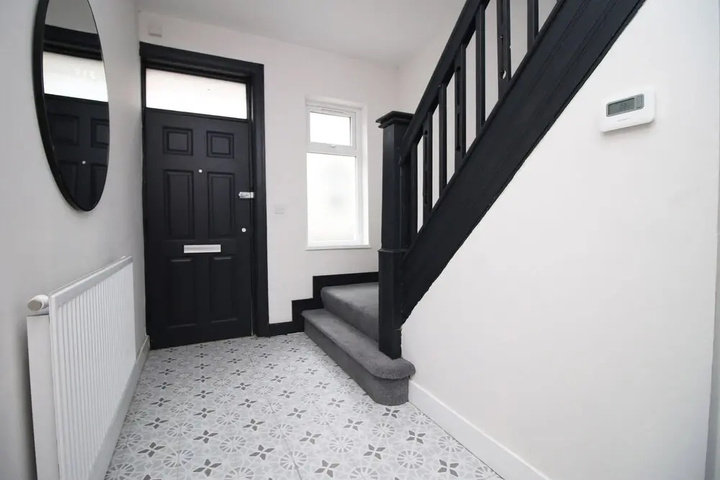 Room 11 of 21