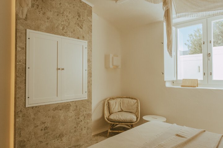 Room 7 of 51