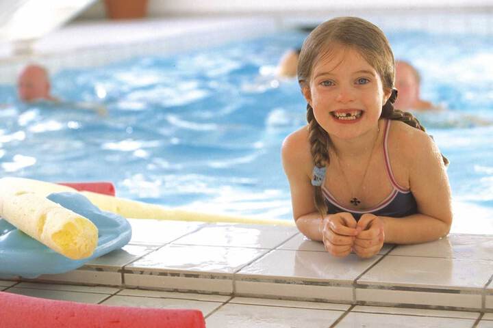 Pool 20 of 74