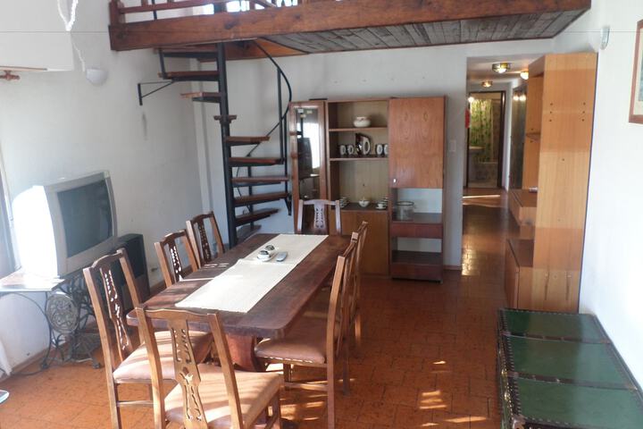 Room 6 of 13