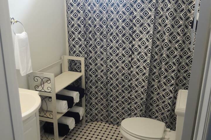 Room 14 of 23