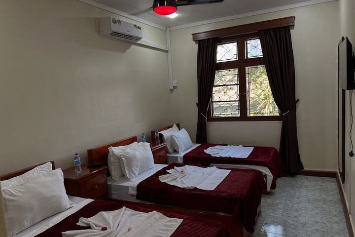 Room 13 of 92