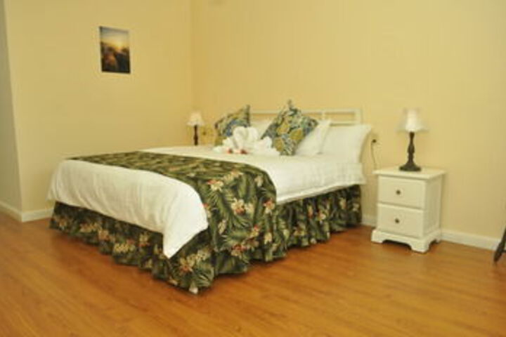Room 12 of 24