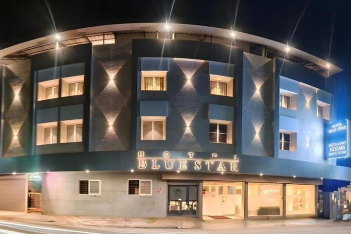 Hotel Blue Star
