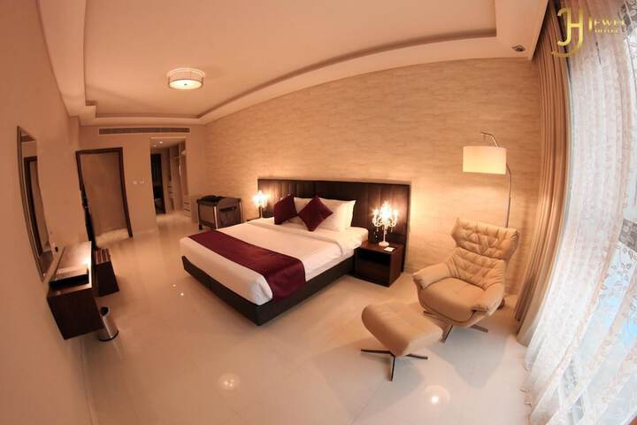 Room 18 of 62