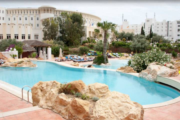 Hotel with Pool