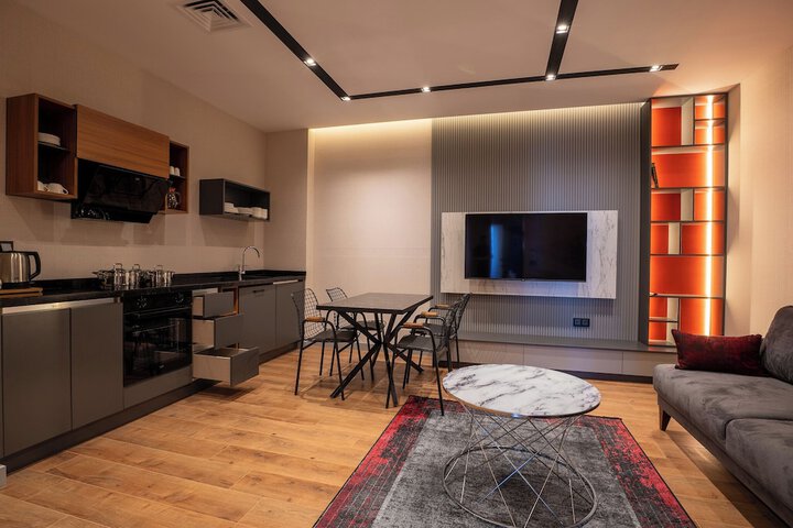 Room 8 of 45