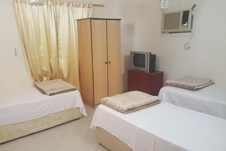 Room 2 of 5