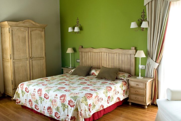 Room 16 of 73