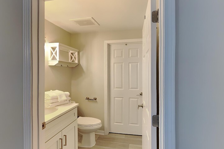 Room 3 of 19