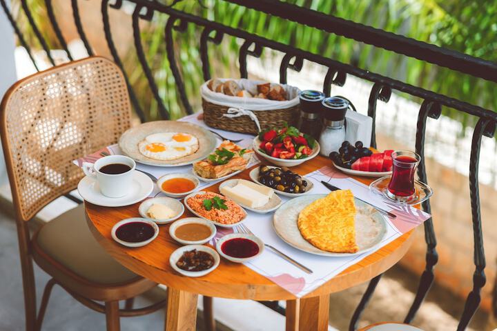 Breakfast/Coffee Service 30 of 34