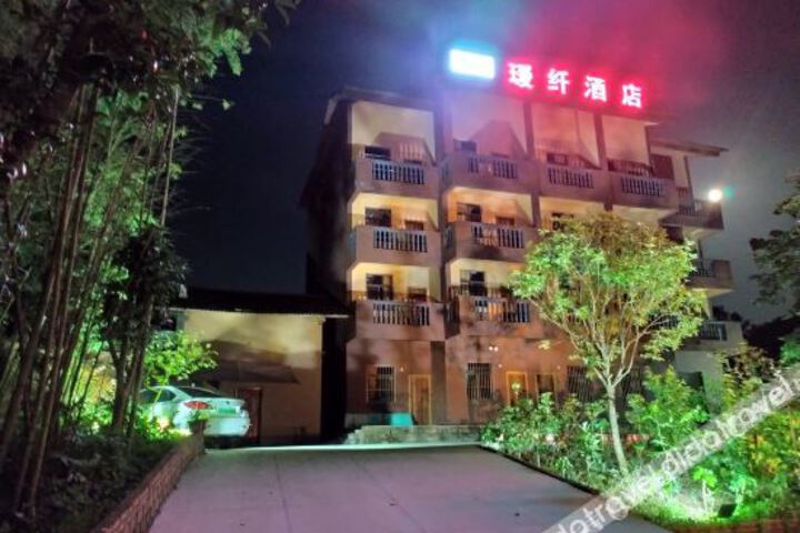 Hotel 12 of 53