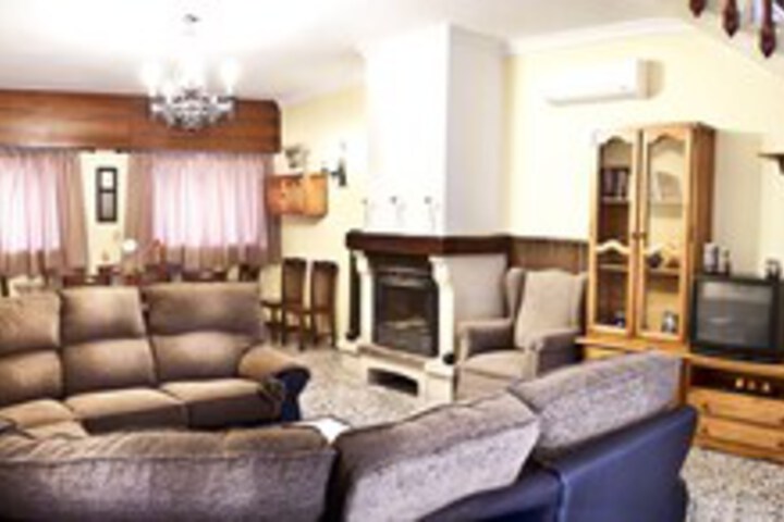 Room 9 of 22