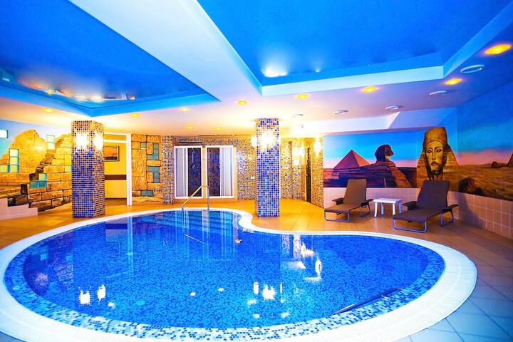 Pool Photo