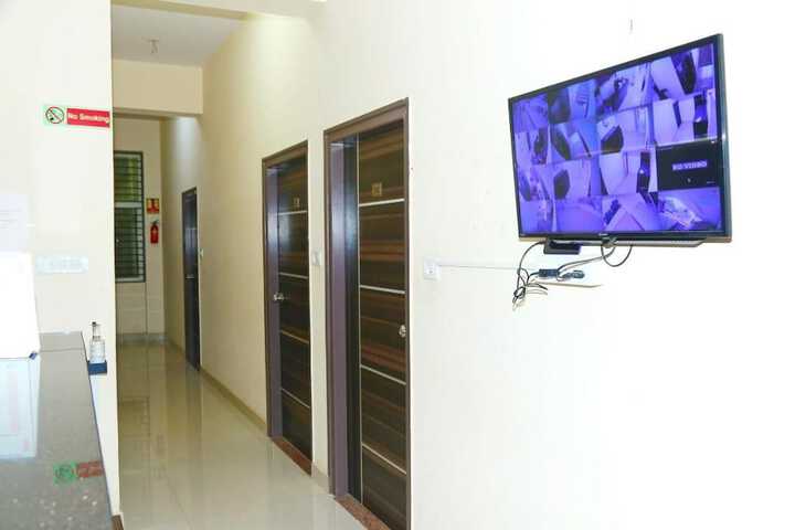 Ballroom/Hall 7 of 9
