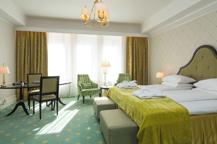 Room 56 of 119