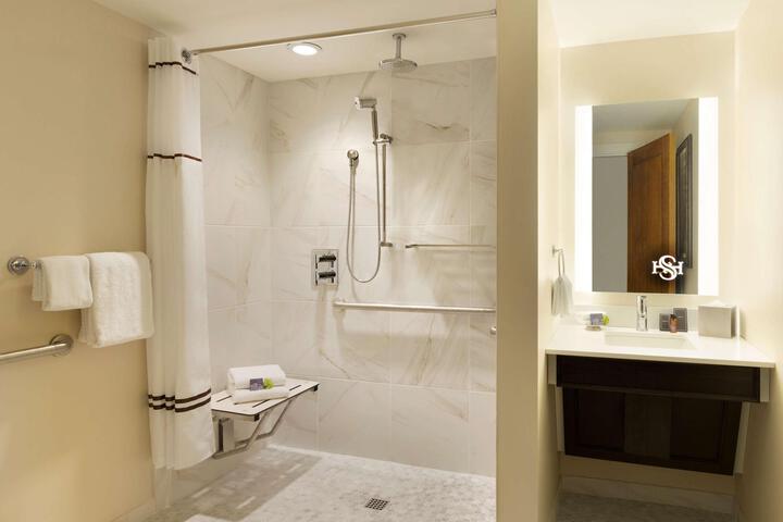 Double Accessible (1 of 3)