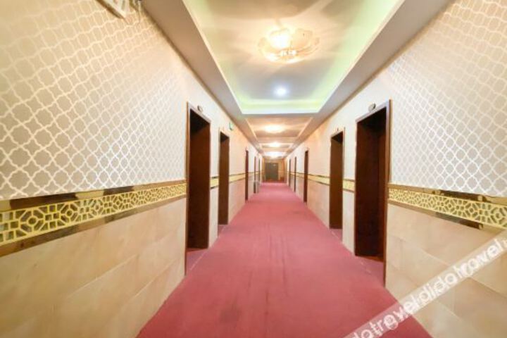 Hotel Interior 8 of 24