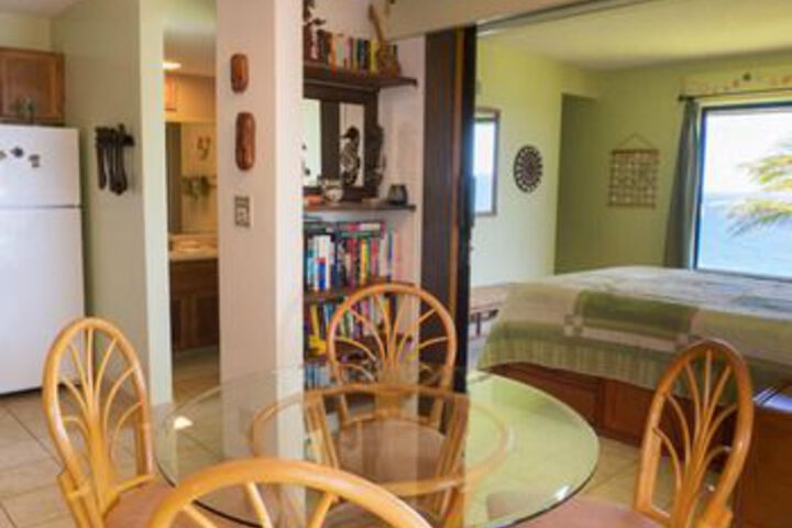 Room 15 of 25