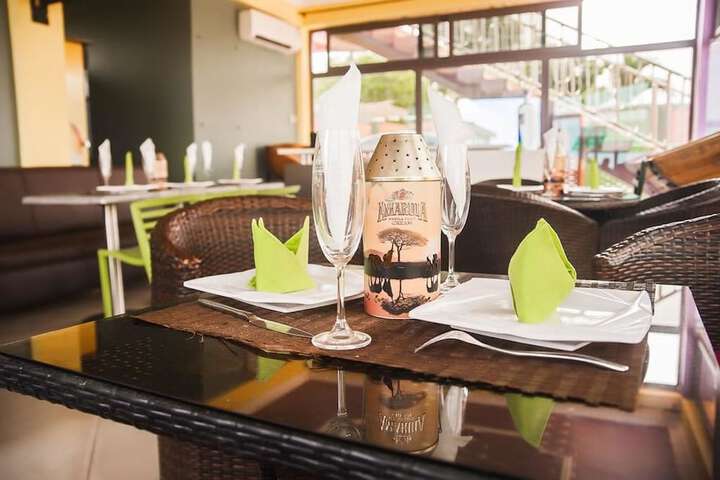 Dining 50 of 58
