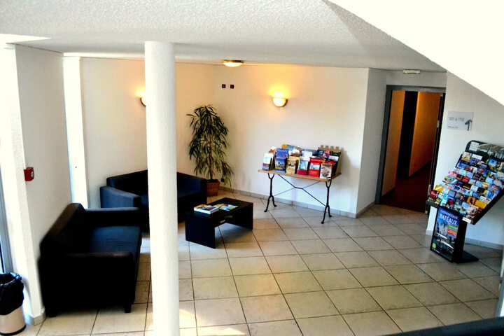 Hotel Interior 4 of 36