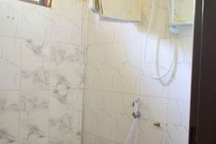 Room 6 of 67