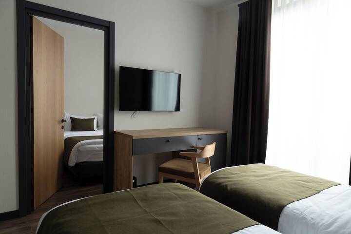 Room 17 of 72
