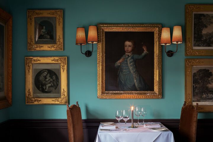 Dining 36 of 71