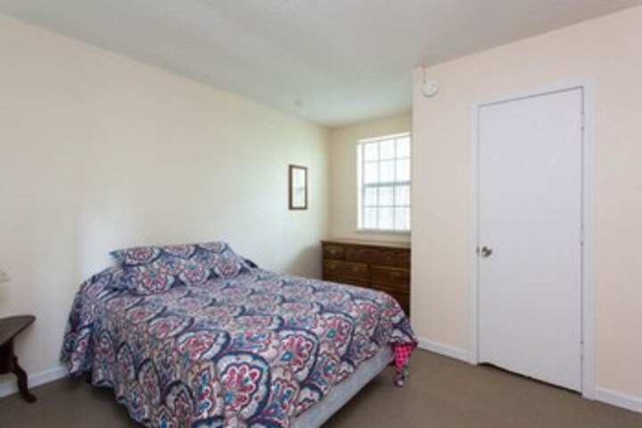 Room 89 of 102