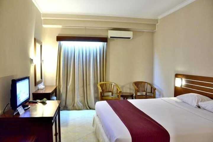 Room 10 of 44