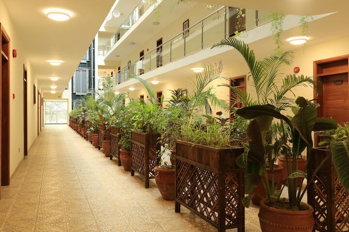 Ballroom/Hall 40 of 53