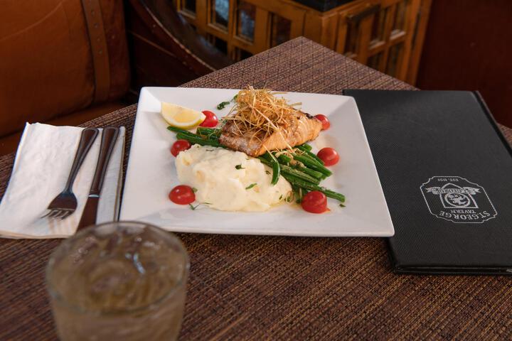 Dining 102 of 184